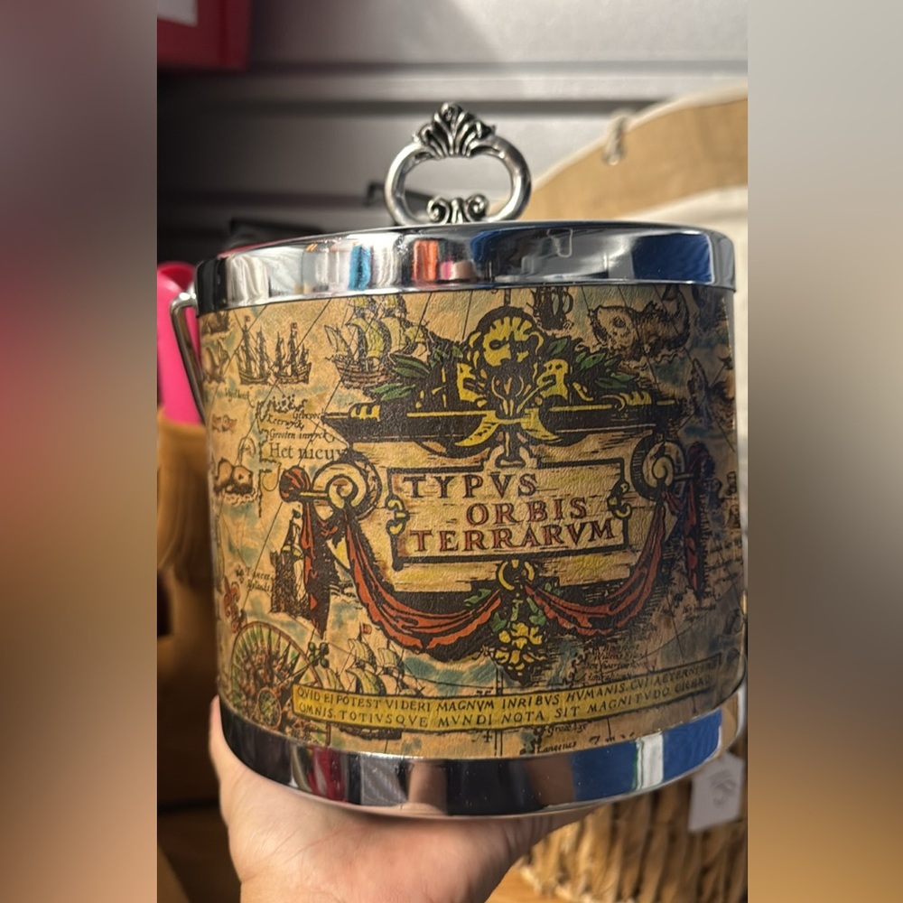 Vintage Style Ice‎ Bucket with Map Design